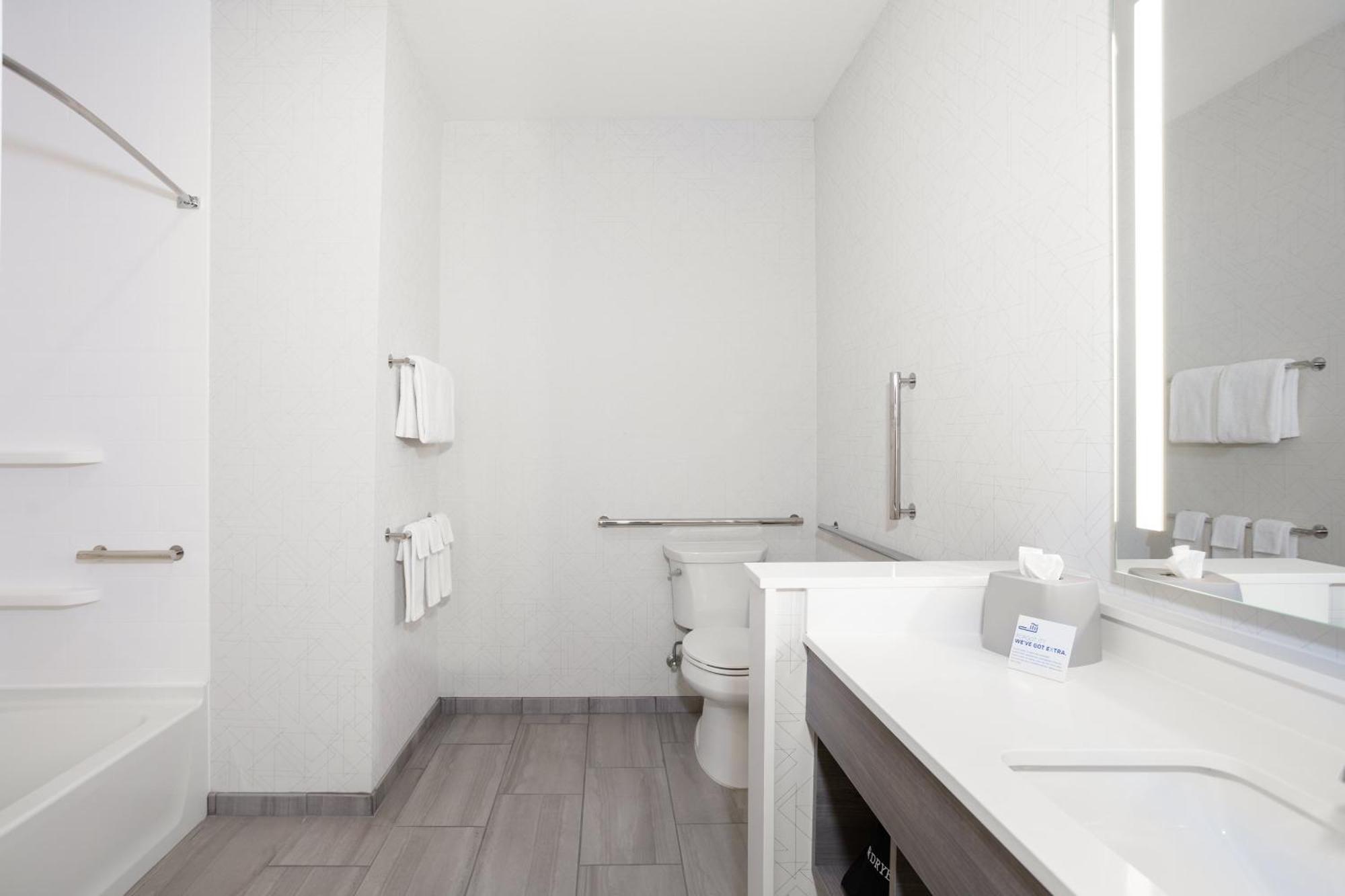 Holiday Inn Express & Suites Brookhaven By Ihg Ngoại thất bức ảnh